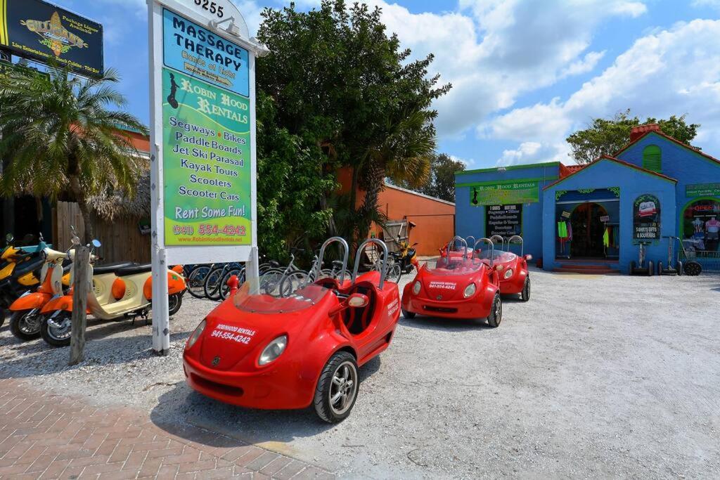 Modern, Fresh - Only 3 Miles To The Beach! Daire Sarasota Dış mekan fotoğraf